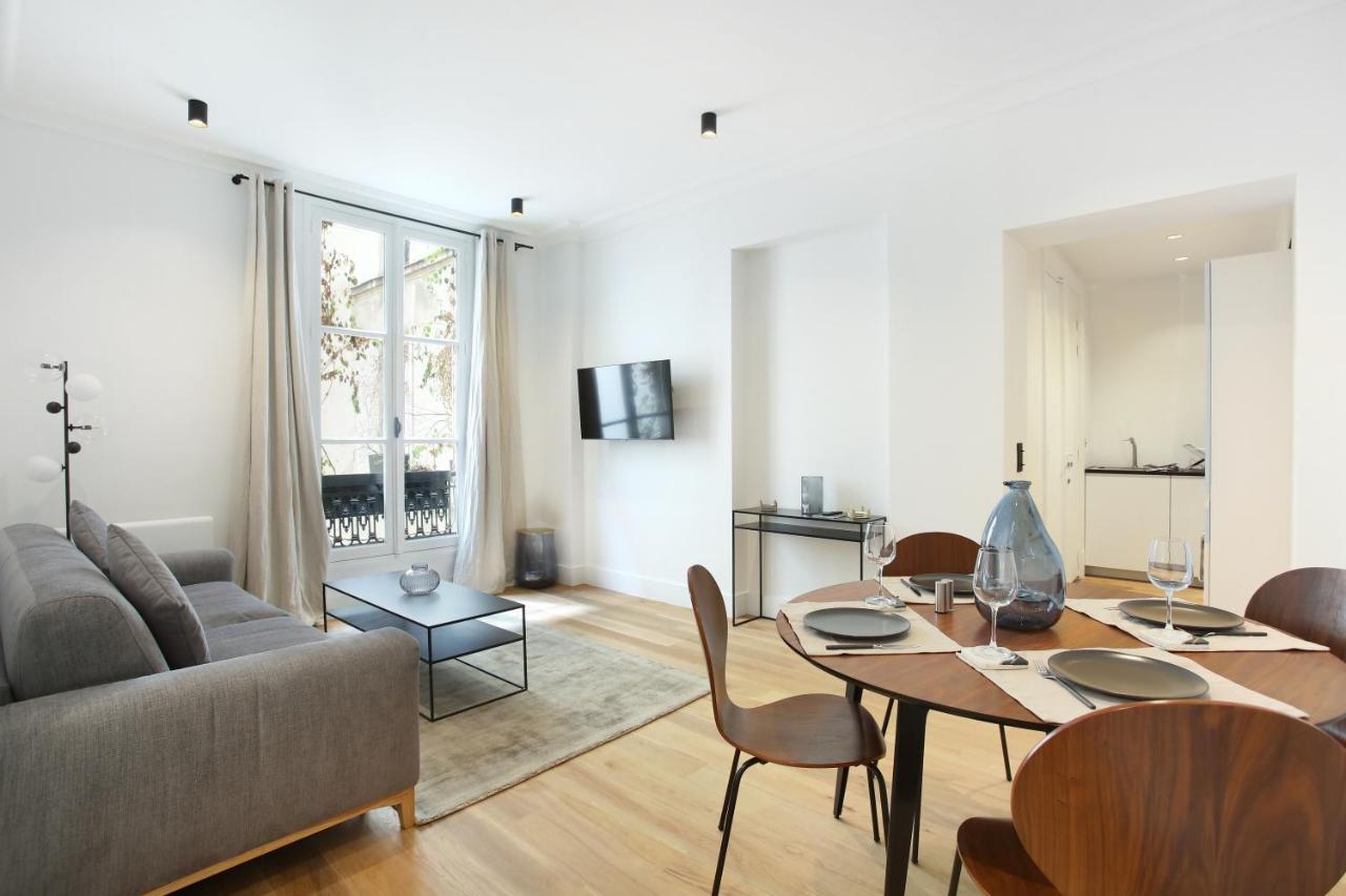 Superb Haussmanian apartment Palais Royal  Paris Extérieur photo
