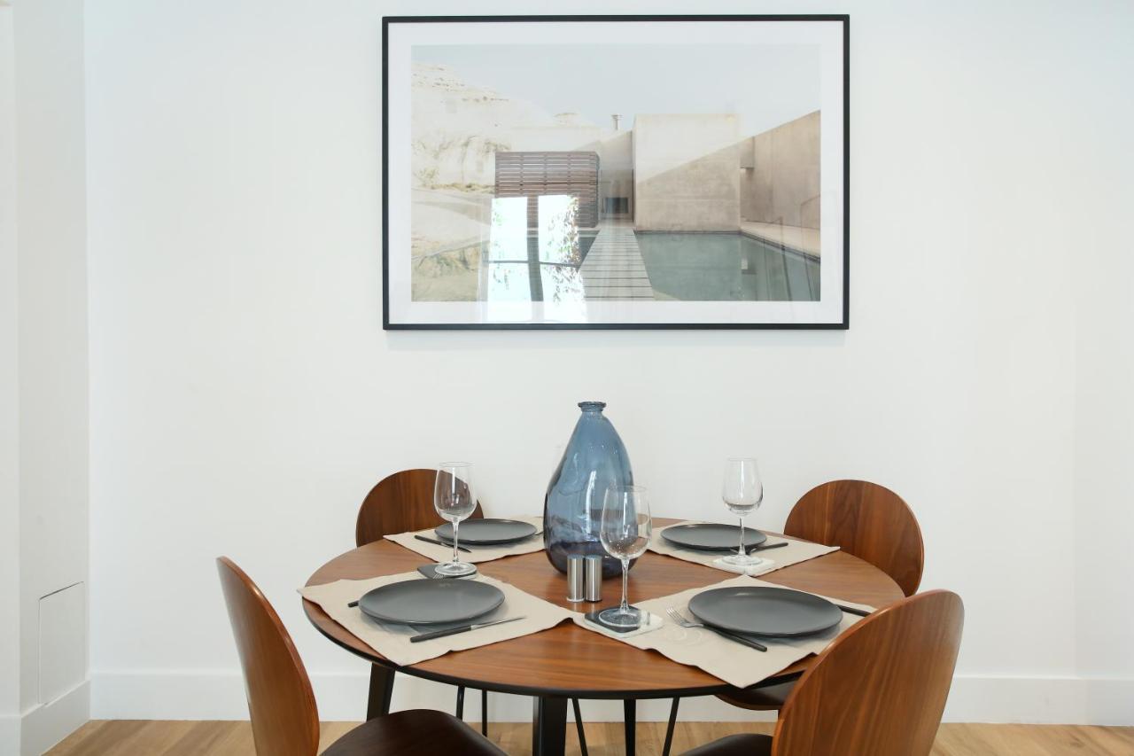 Superb Haussmanian apartment Palais Royal  Paris Extérieur photo